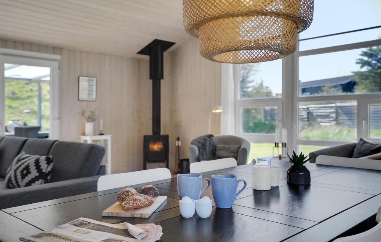 Gorgeous Home In Blokhus With Kitchen Exterior photo